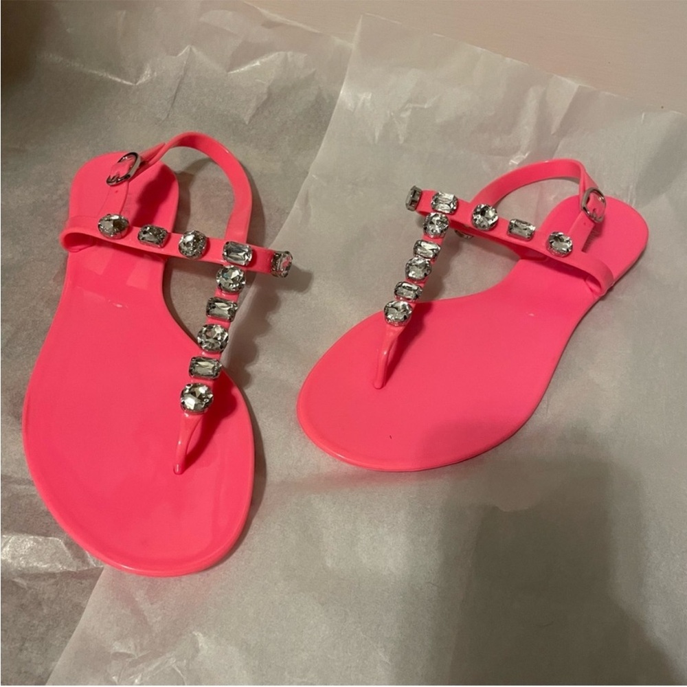 Nwot Nine  West large rhinestone sandals